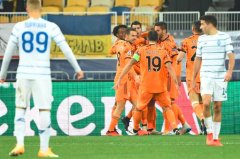 欧冠-莫拉塔双响基耶利尼伤退 迪巴拉复出尤文2-0